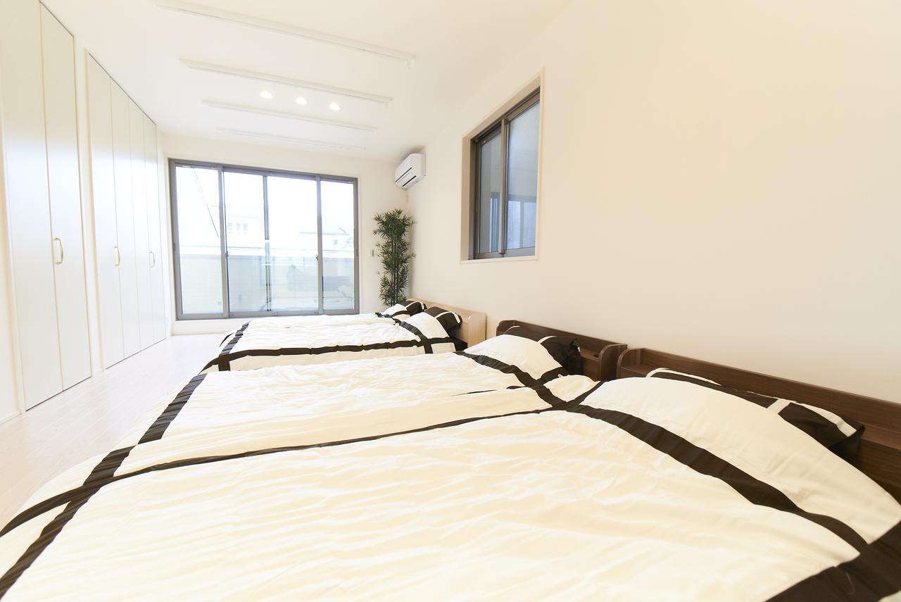 Kyoto River Side Modern House — Photos 3
